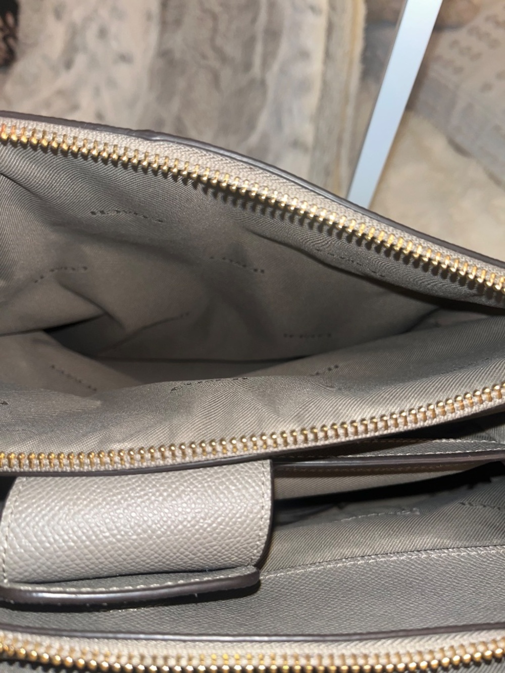 Coach  Stanton Carryall F37148 (Large Bag) - Picture 9 of 16